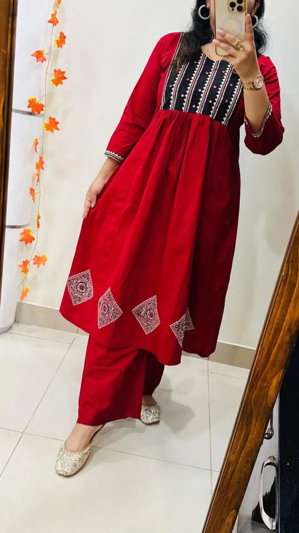 Stylish_Designer_Kurti_Palazzo_Set