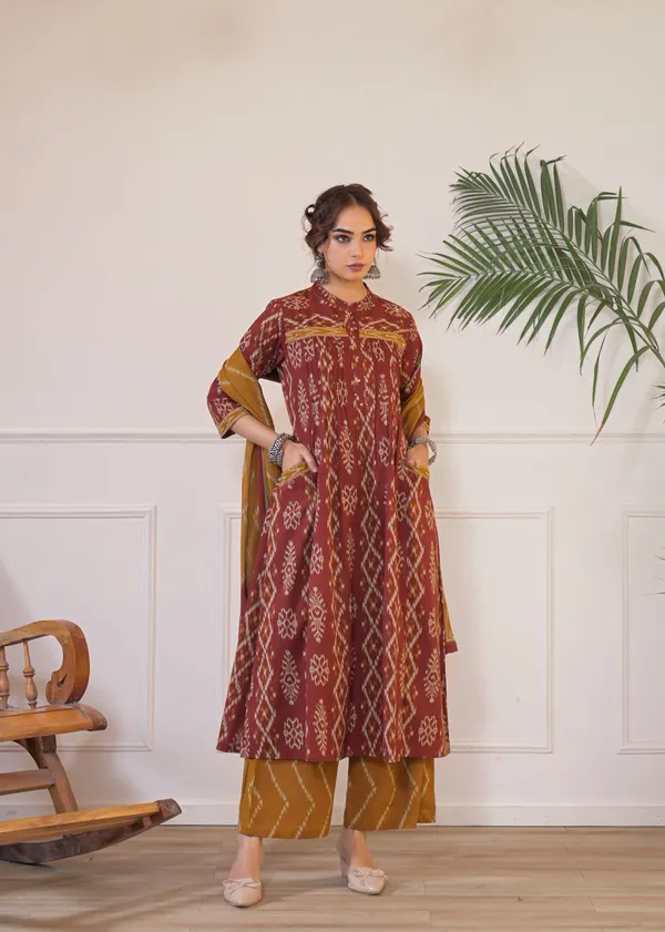 Stylish_Pintex_Kurti_With_Pant_And_Dupatta_Set