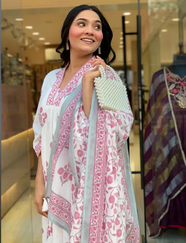Stylish_Summer_Hit_Artical_Kurti_With_Pant_And_Dupatta_Set
