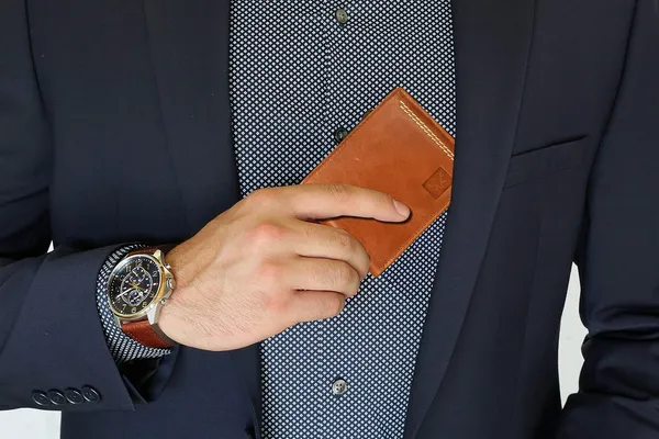 Tan_Brown_Crunched_Leather_Wallet_For_Men