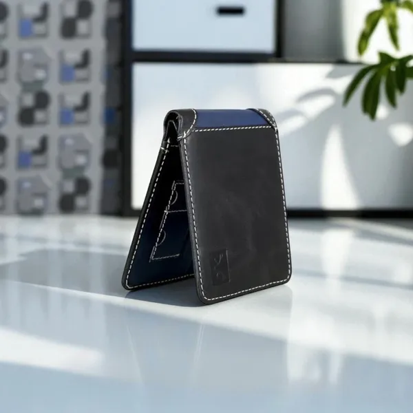 Black_Blue_Leather_Stylish_Wallet_For_Men