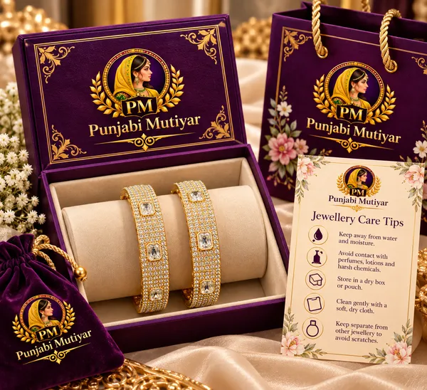 Gold_Stainless_Steel_Bangle_For_Women
