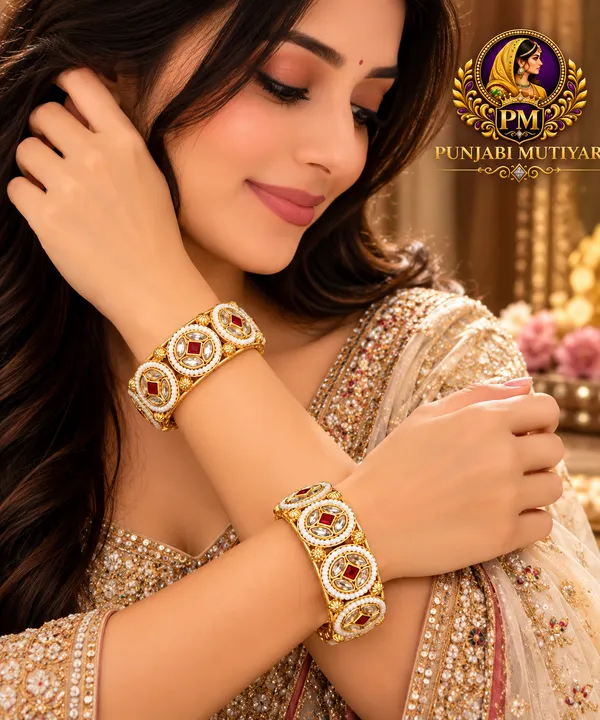 Gold_Stainless_Steel_Bangle_For_Women