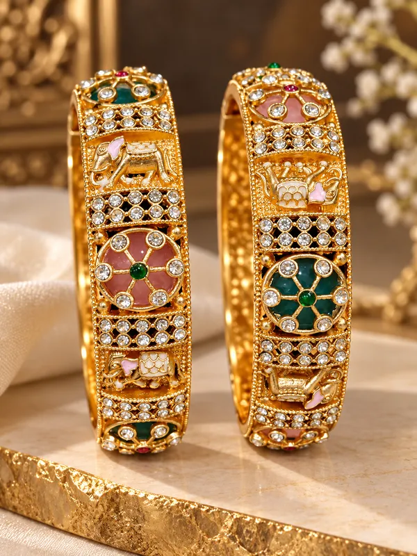 Gold_Stainless_Steel_Bangle_For_Women