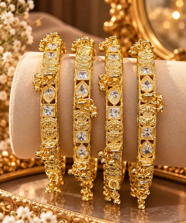 Gold_Stainless_Steel_Bangle_For_Women