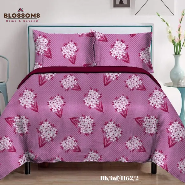 Pink_Printed_Queen_Size_Double_Bed_Bedsheet_With_Pillows