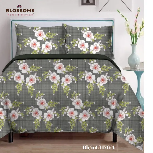 Grey_Printed_Queen_Size_Double_Bed_Bedsheet_With_Pillows