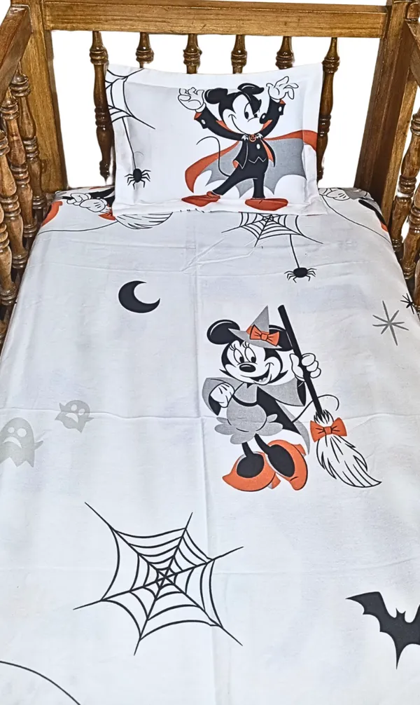 Blossoms_pure_cotton_kids_minnie_and_mickey_mouse_printed_bedding_set._1_bedsheet_(40"x50")_1_pillow_with_filler-(12"x18").