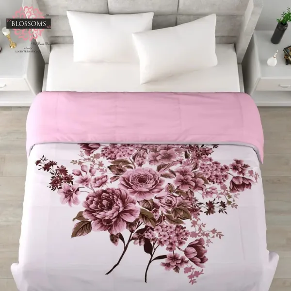 Pink_Panel_Print_Reversible_Double_Bed_Comforter