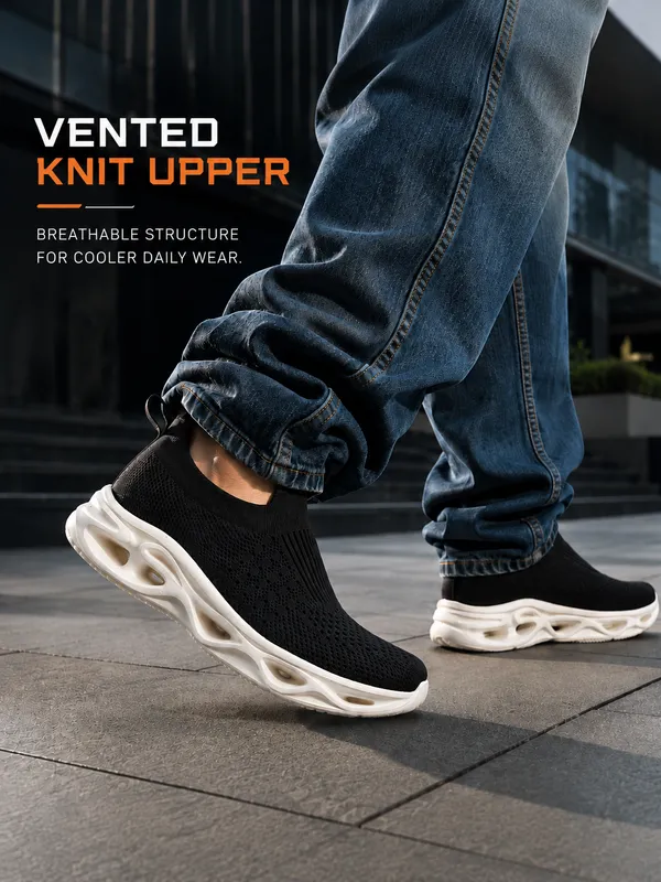 Kraasa_Course_Walking_Shoes_for_Men_|_Knitted_Textile_Slip-On_Sneakers