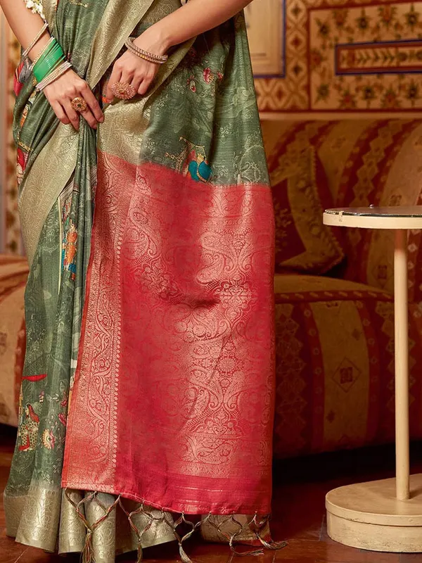 Green_&_Red_Kalamkari_Elegance_With_Sungudi_Soul_Saree_For_Women_|_With_Unstitched_Blouse