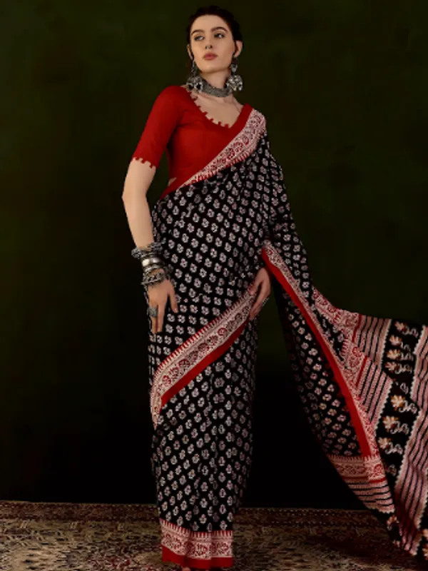 Pragati_Navya_-_Red_&_Black_Classic_Bhagalpuri_Art_Silk_With_Timeless_Motifs_Saree_For_Women_|_With_Unstitched_Blouse