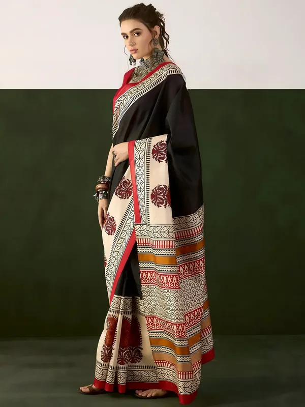 Pragati_Meher_-_Black_&_Cream_Bhagalpuri_Art_Silk_For_Timeless_Elegance_Saree_For_Women_|_With_Unstitched_Blouse