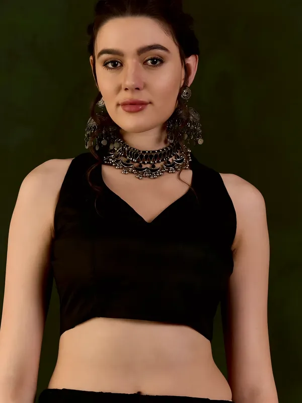 Pragati_Saanvi__-_Black_&_White_Classic_Bhagalpuri_Art_Silk_For_A_Regal_Look_Saree_For_Women_|_With_Unstitched_Blouse