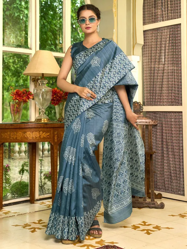 Grey_Blended_Silk_Bhagalpuri_Style_Block_Print_Saree_For_Women_|_With_Unstitched_Blouse