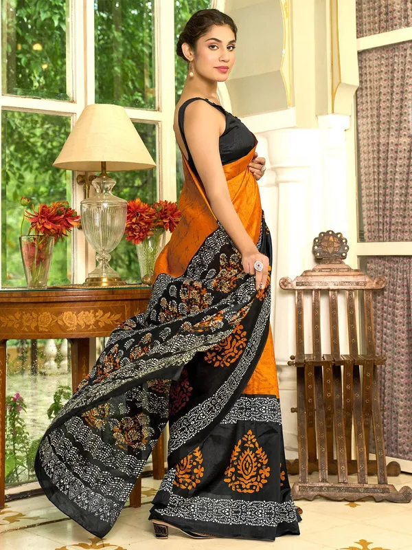 Black_&_Mustard_Yellow_Blended_Silk_Bhagalpuri_Style_Block_Print_Saree_For_Women_|_With_Unstitched_Blouse