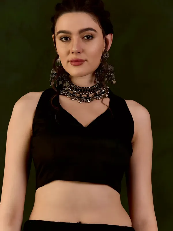 Pragati_Ridhima_-_Black_&_Cream_Traditional_Bhagalpuri_Art_Silk_With_Ethnic_Prints_Saree_For_Women_|_With_Unstitched_Blouse