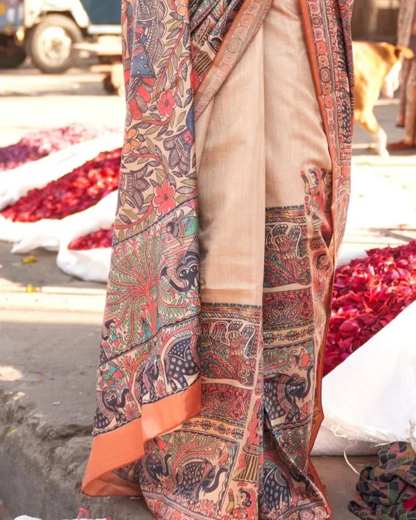 Beige_&_Orange_Exquisite_Madhubani_Digital_Print_Saree_For_Women_|_With_Unstitched_Blouse