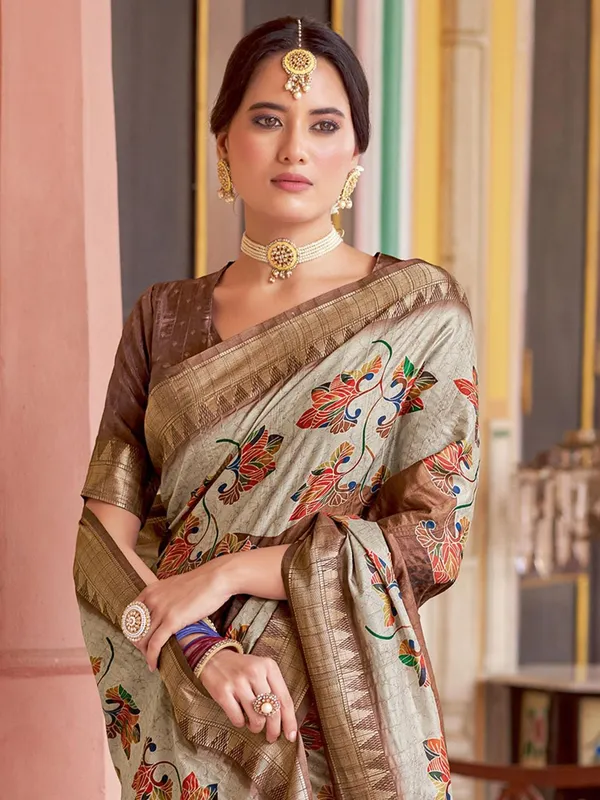 Grey_&_Brown_Rajgharana_Kalamkari_Woven_Design_Saree_For_Women_|_With_Unstitched_Blouse