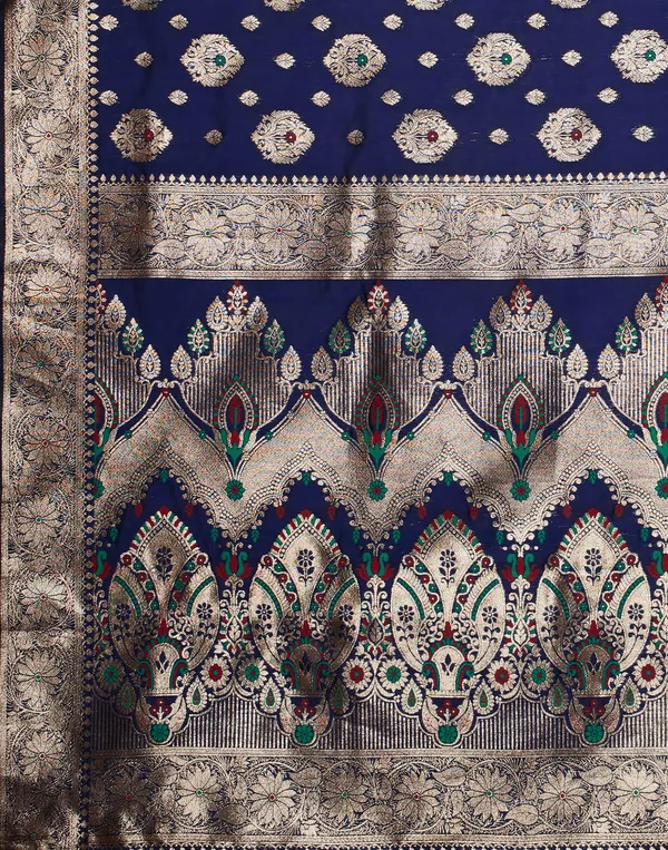 Navy_Blue_Elegant_Silk_Blend_Banarasi_Saree_With_Unstitched_Blouse_Piece