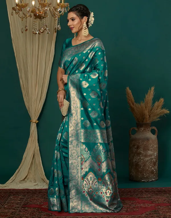 Rama_Elegant_Silk_Blend_Banarasi_Saree_With_Unstitched_Blouse_Piece