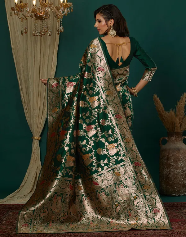 Dark_Green_Elegant_Silk_Blend_Baluchari_Saree_With_Unstitched_Blouse_Piece