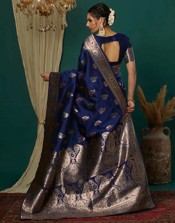 Navy_Blue_Silk_Blend_Baluchari_Saree_With_Unstitched_Blouse_Piece