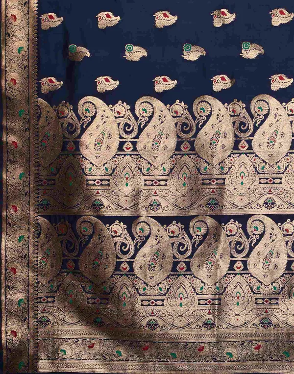 Navy_Blue_Silk_Blend_Baluchari_Saree_With_Unstitched_Blouse_Piece