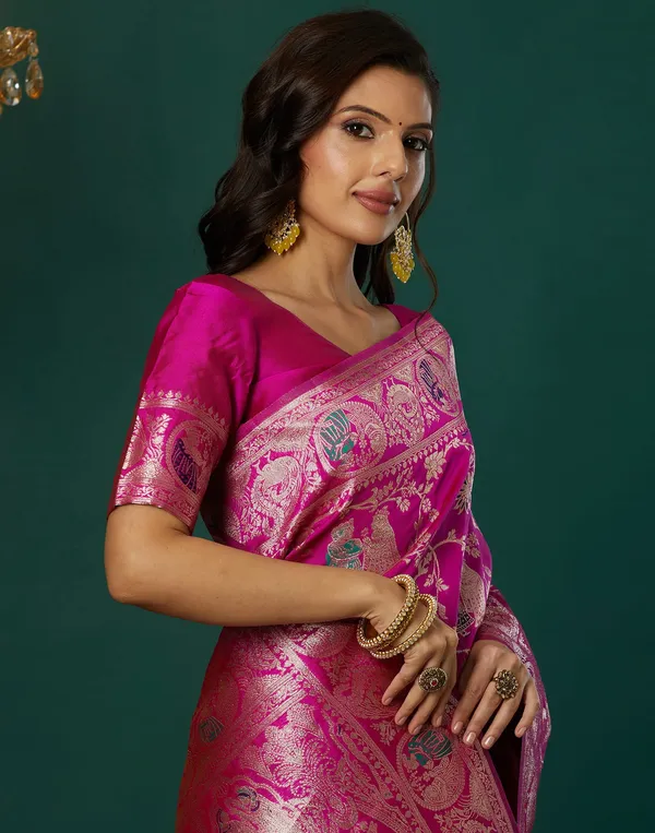 Pink_Elegant_Silk_Blend_Baluchari_Saree_With_Unstitched_Blouse_Piece