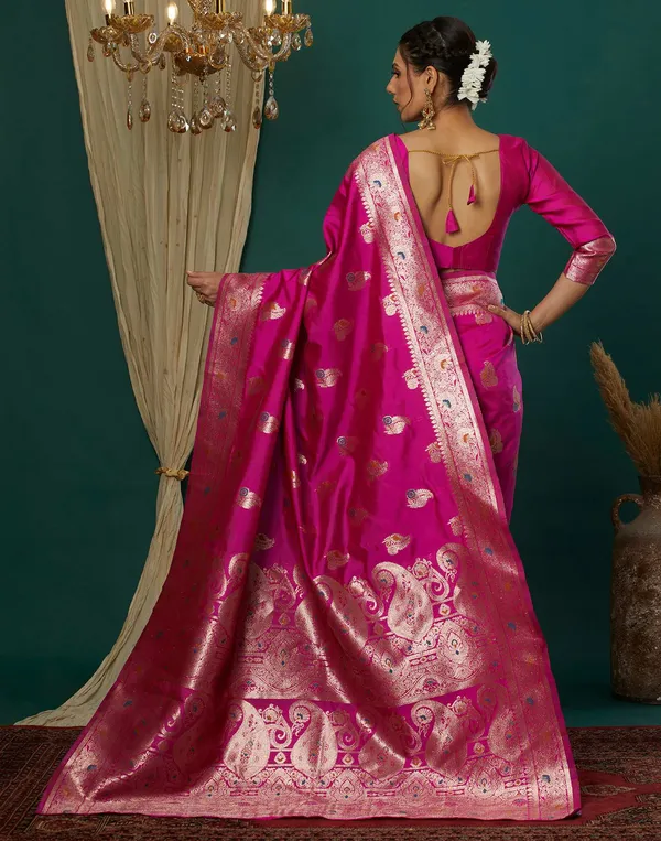 Pink_Elegant_Silk_Blend_Baluchari_Saree_With_Unstitched_Blouse_Piece