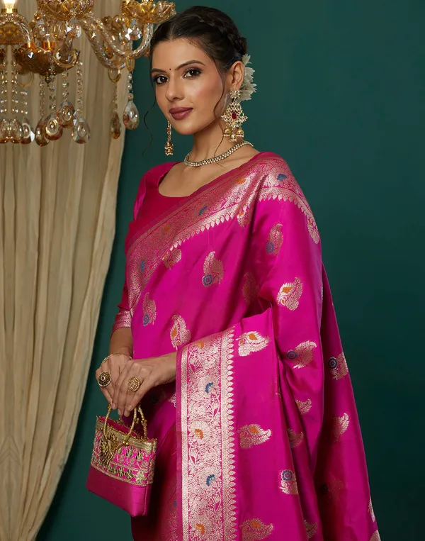 Pink_Elegant_Silk_Blend_Baluchari_Saree_With_Unstitched_Blouse_Piece