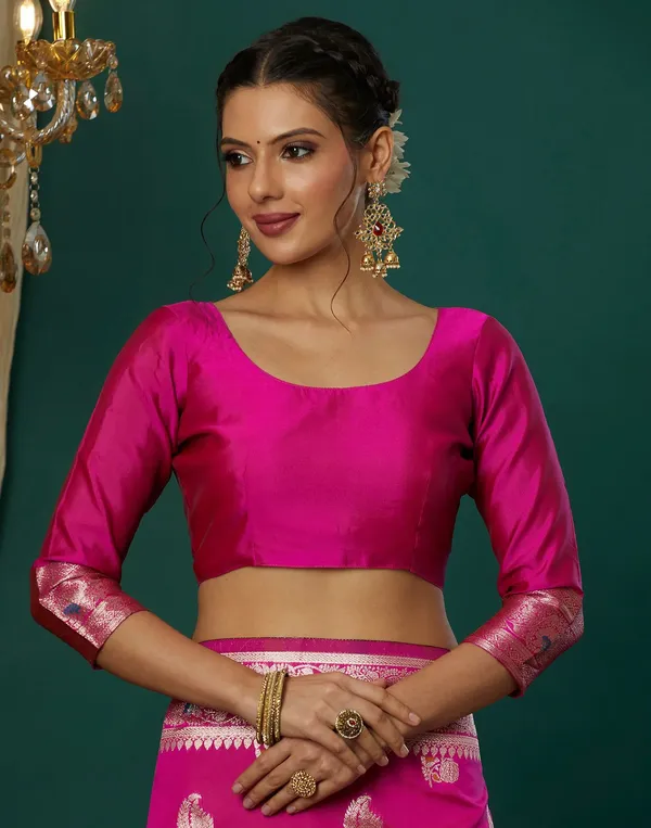 Pink_Elegant_Silk_Blend_Baluchari_Saree_With_Unstitched_Blouse_Piece