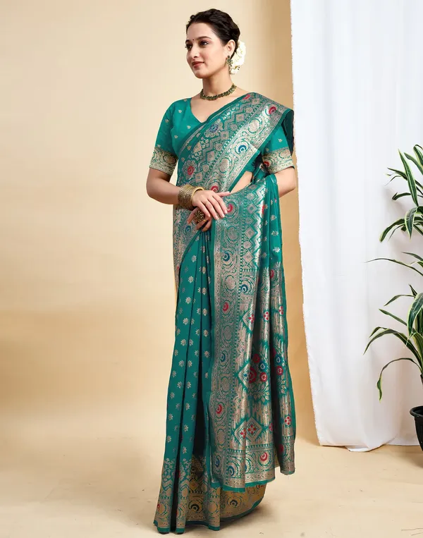 Rama_Silk_Blend_Kanjeevaram_Saree_With_Unstitched_Blouse_Piece
