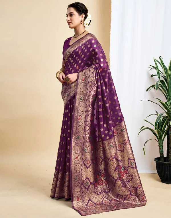 Wine_Silk_Blend_Kanjeevaram_Saree_With_Unstitched_Blouse_Piece