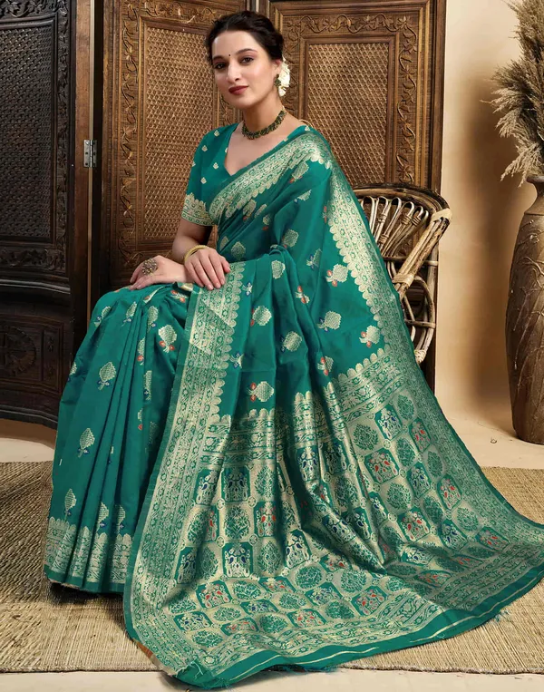 Rama_Silk_Blend_Baluchari_Saree_With_Unstitched_Blouse_Piece