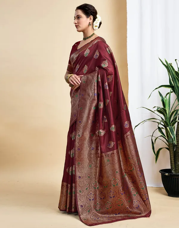 Maroon_Silk_Blend_Baluchari_Saree_With_Unstitched_Blouse_Piece
