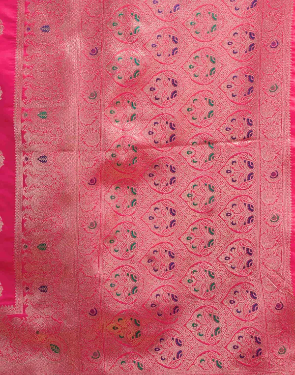 Pink_Silk_Blend_Baluchari_Saree_With_Unstitched_Blouse_Piece
