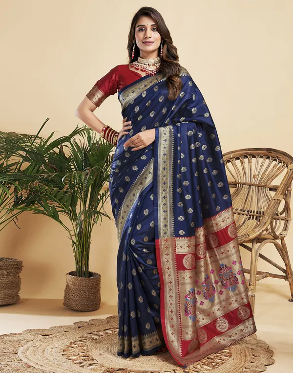 Navy_Blue_Luxurious_Silk_Blend_Paithani_Saree_With_Unstitched_Blouse_Piece