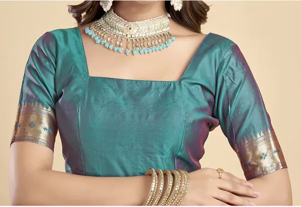 Pink_Silk_Blend_Paithani_Saree_With_Unstitched_Blouse_Piece