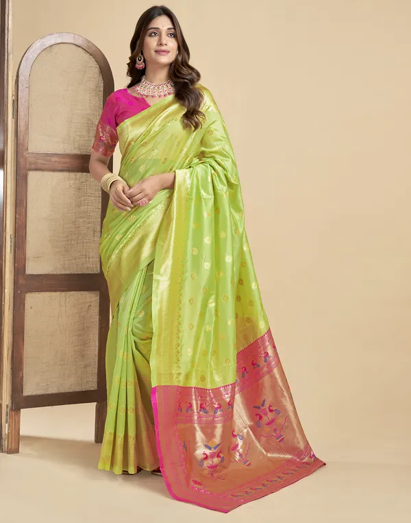 Lemon_Yellow_Elegant_Silk_Blend_Paithani_Saree_With_Unstitched_Blouse_Piece