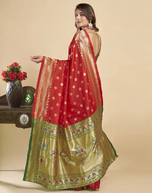 Red_Silk_Blend_Paithani_Saree_With_Unstitched_Blouse_Piece
