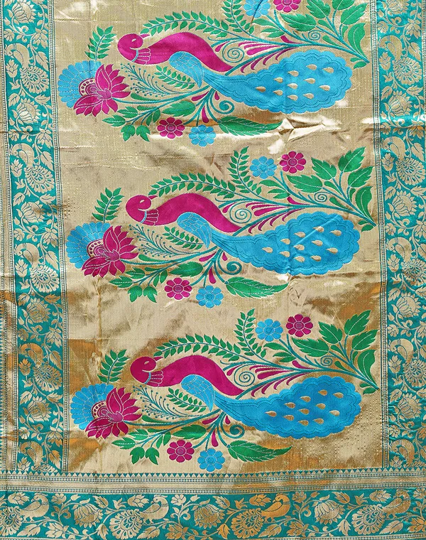 Maroon_Elegant_Silk_Blend_Paithani_Saree_With_Unstitched_Blouse_Piece