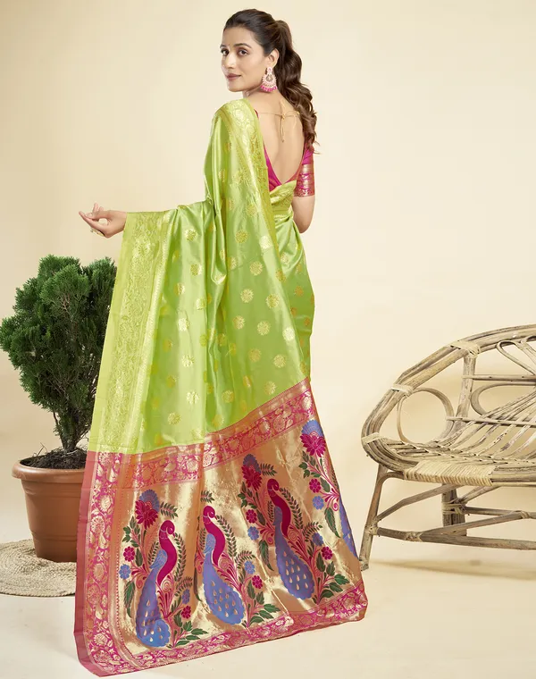 Lemon_Yellow_Elegant_Silk_Blend_Paithani_Saree_With_Unstitched_Blouse_Piece