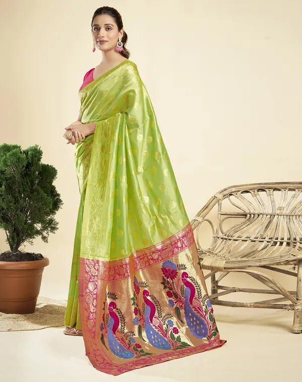 Lemon_Yellow_Elegant_Silk_Blend_Paithani_Saree_With_Unstitched_Blouse_Piece