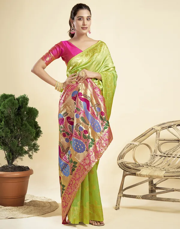 Lemon_Yellow_Elegant_Silk_Blend_Paithani_Saree_With_Unstitched_Blouse_Piece