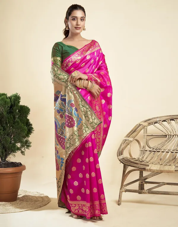 Pink_Elegant_Silk_Blend_Paithani_Saree_With_Unstitched_Blouse_Piece