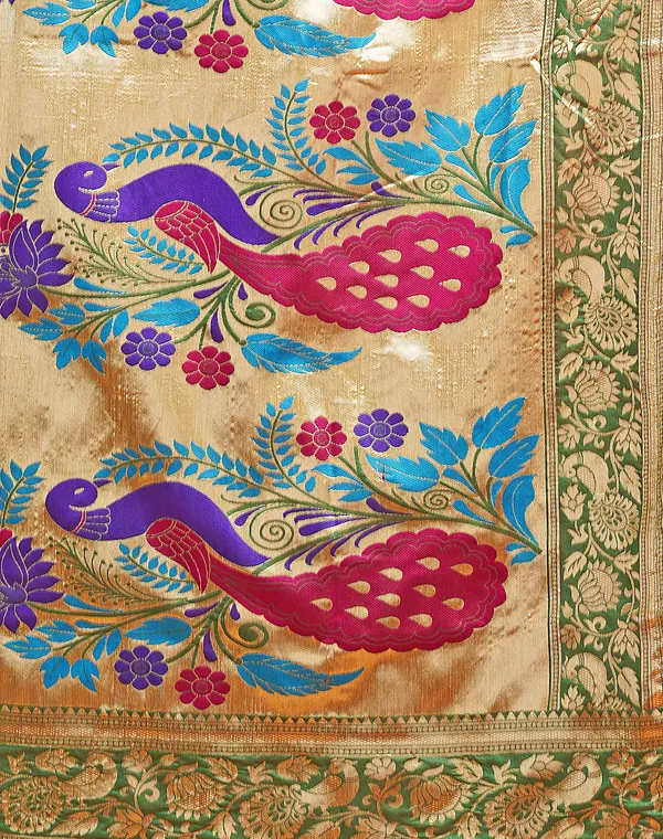 Pink_Elegant_Silk_Blend_Paithani_Saree_With_Unstitched_Blouse_Piece