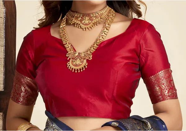 Navy_Blue_Luxurious_Silk_Blend_Paithani_Saree_With_Unstitched_Blouse_Piece