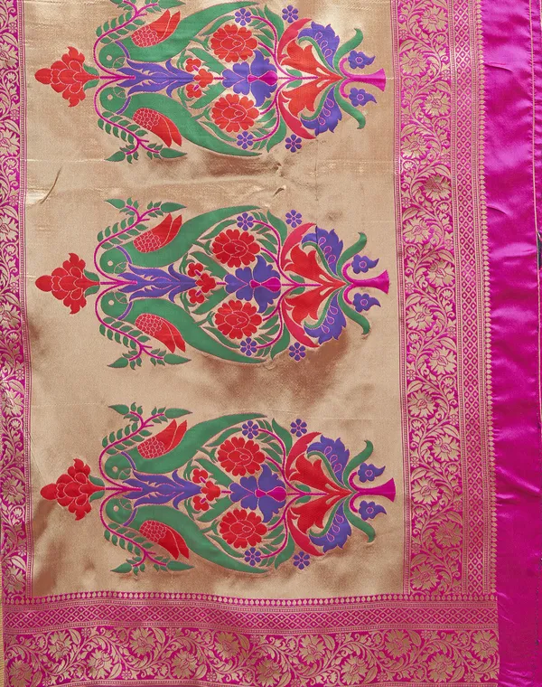 Teal_Luxurious_Silk_Blend_Paithani_Saree_With_Unstitched_Blouse_Piece