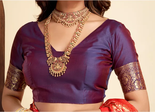 Red_Luxurious_Silk_Blend_Paithani_Saree_With_Unstitched_Blouse_Piece
